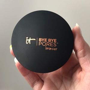 It Bye Bye pores Bronzer